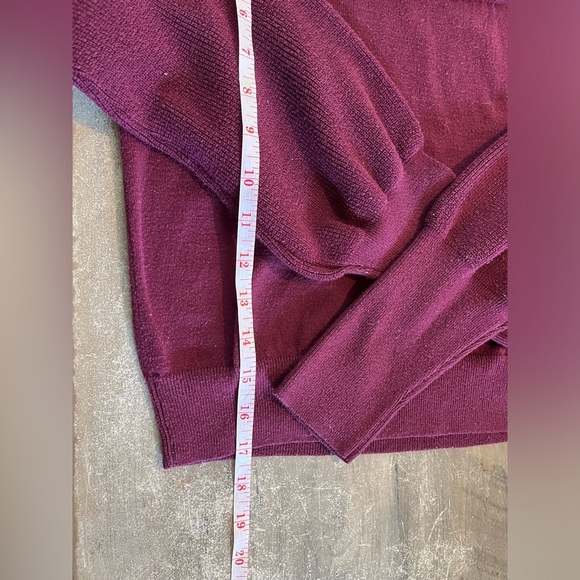 Banana Republic Long Puff Sleeve Burgundy Square Neck Crop Sweater Small - Picture 9 of 9